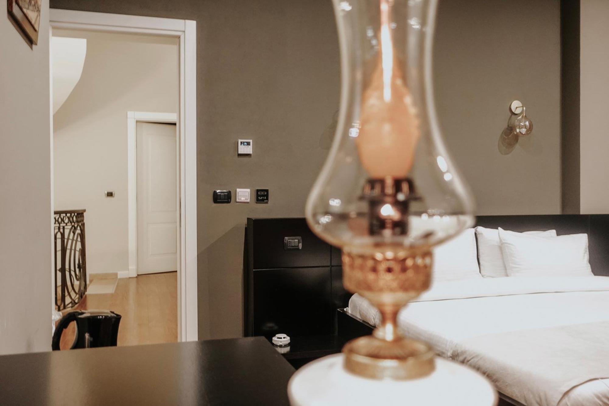 Residenza Monun Boutique Hotel Tiranë Eksteriør bilde