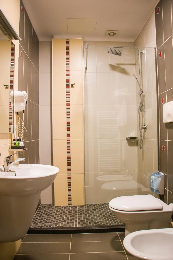 Residenza Monun Boutique Hotel Tiranë Eksteriør bilde